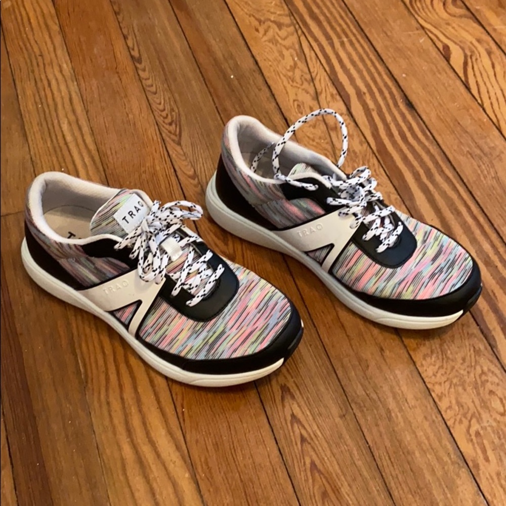 Running shoes